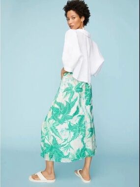 H&M White Maxi Skirt with Green Palm Print